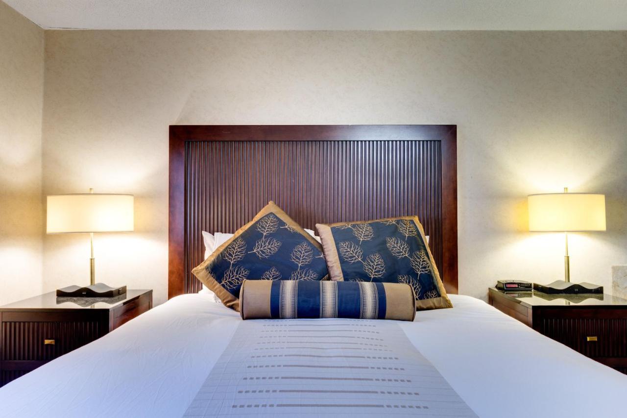Fireside Inn And Suites Devils Lake Exteriör bild
